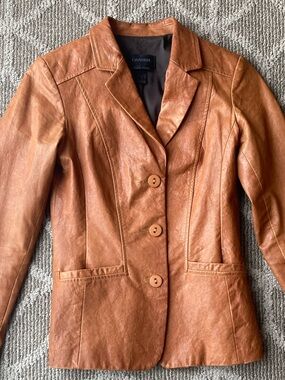Danier Women’s Brown Leather Blazer Jacket